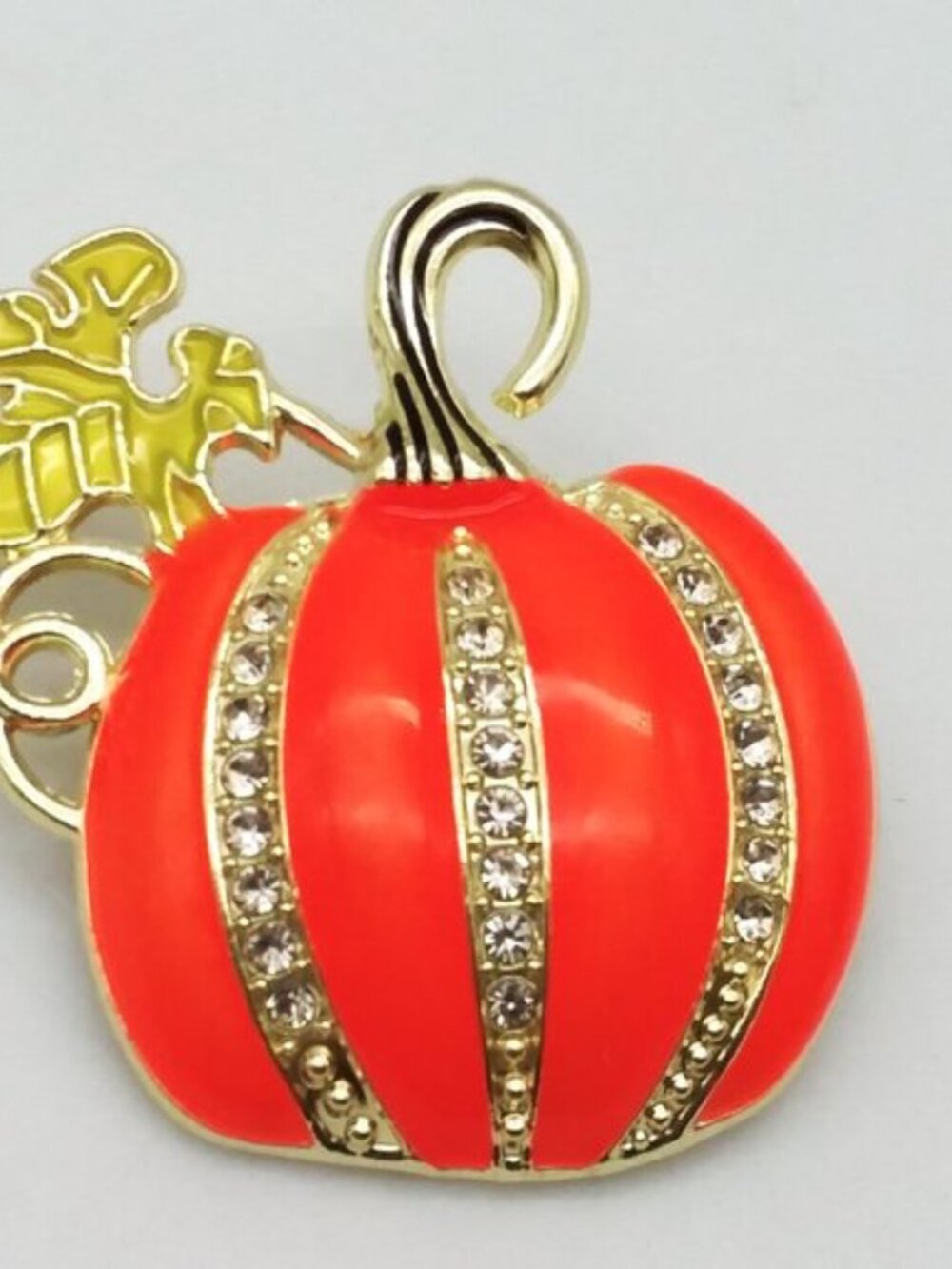 Brooch Pumpkin Rhinestone Pin Halloween Thanksgiving Fall Autum Stylish Glam Fun